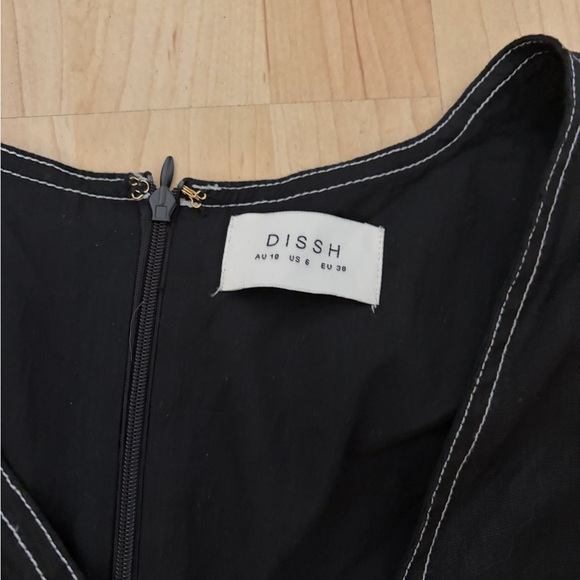 DISSH DRESS - Picture 2 of 2